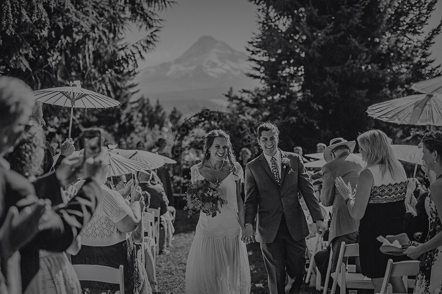 Mt-Hood-Organic-Farms-Wedding-Photographs-79.jpg