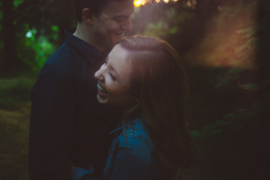 Hoyt-Arboretum-Engagement-Photographs-16.jpg