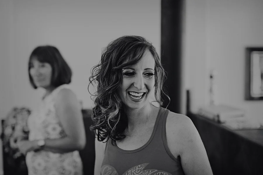 Bend-Wedding-Photographer-9.jpg