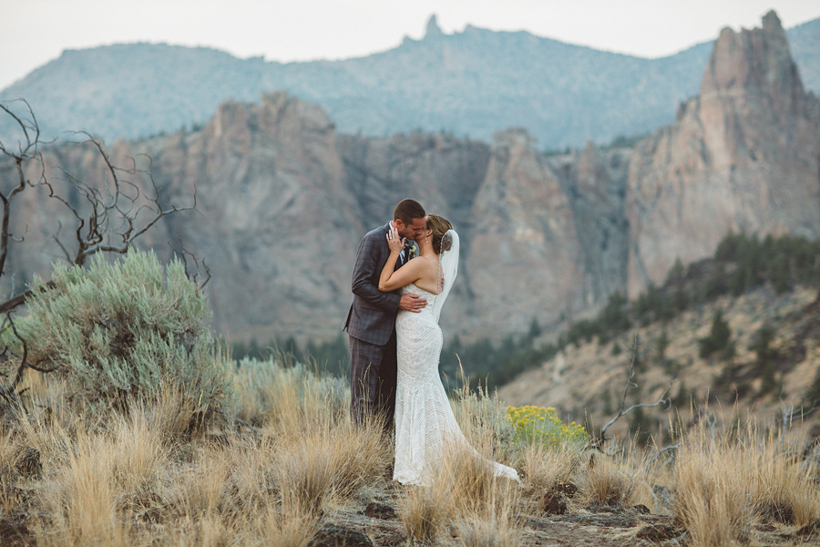 Smith-Rock-State-Park-Wedding-10.JPG