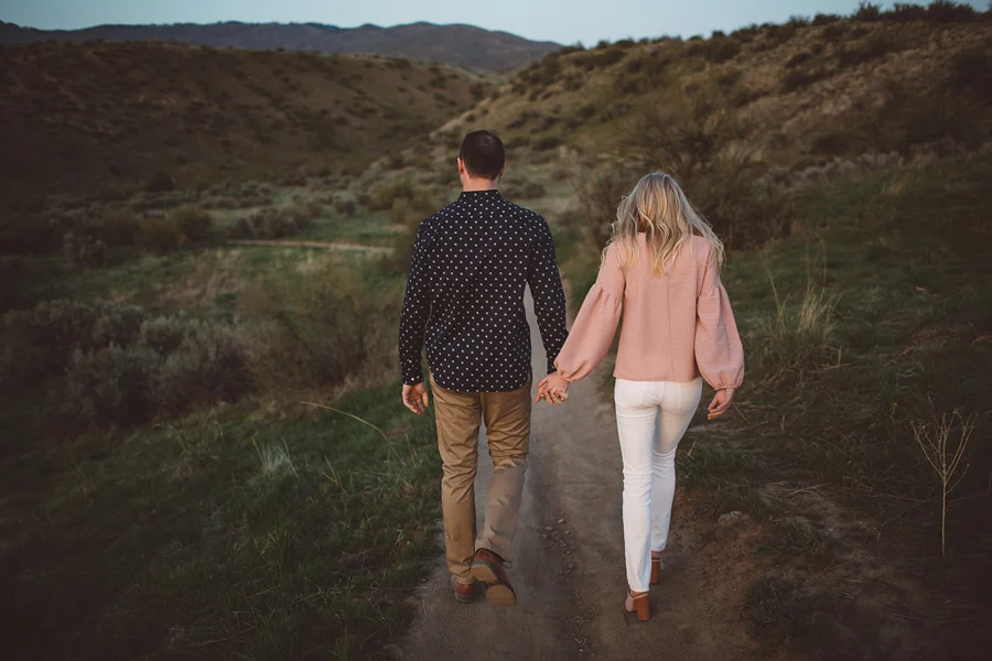 Boise-Foothills-Engagement-Photographer-34.jpg