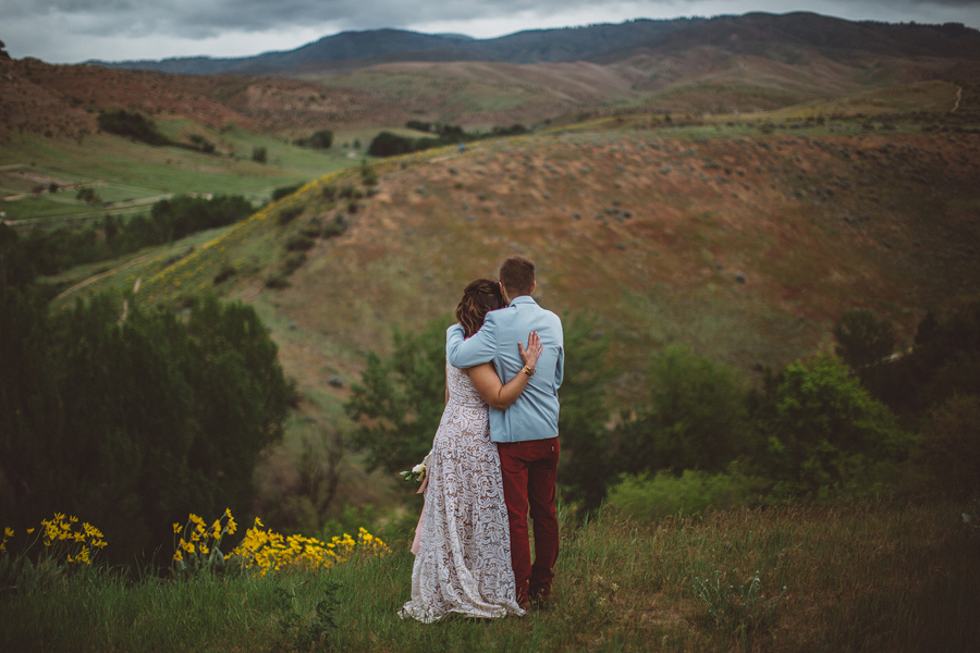 Boise-Foothills-Wedding-Photographs-043.JPG