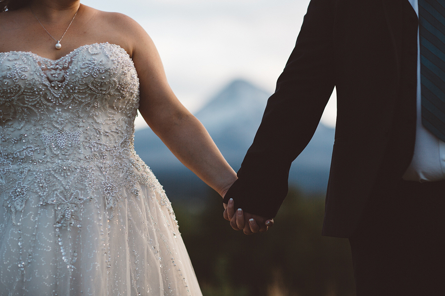 Mt-Hood-Organic-Farms-Wedding-101.jpg