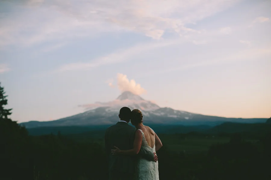 How to Schedule a Wedding.jpg