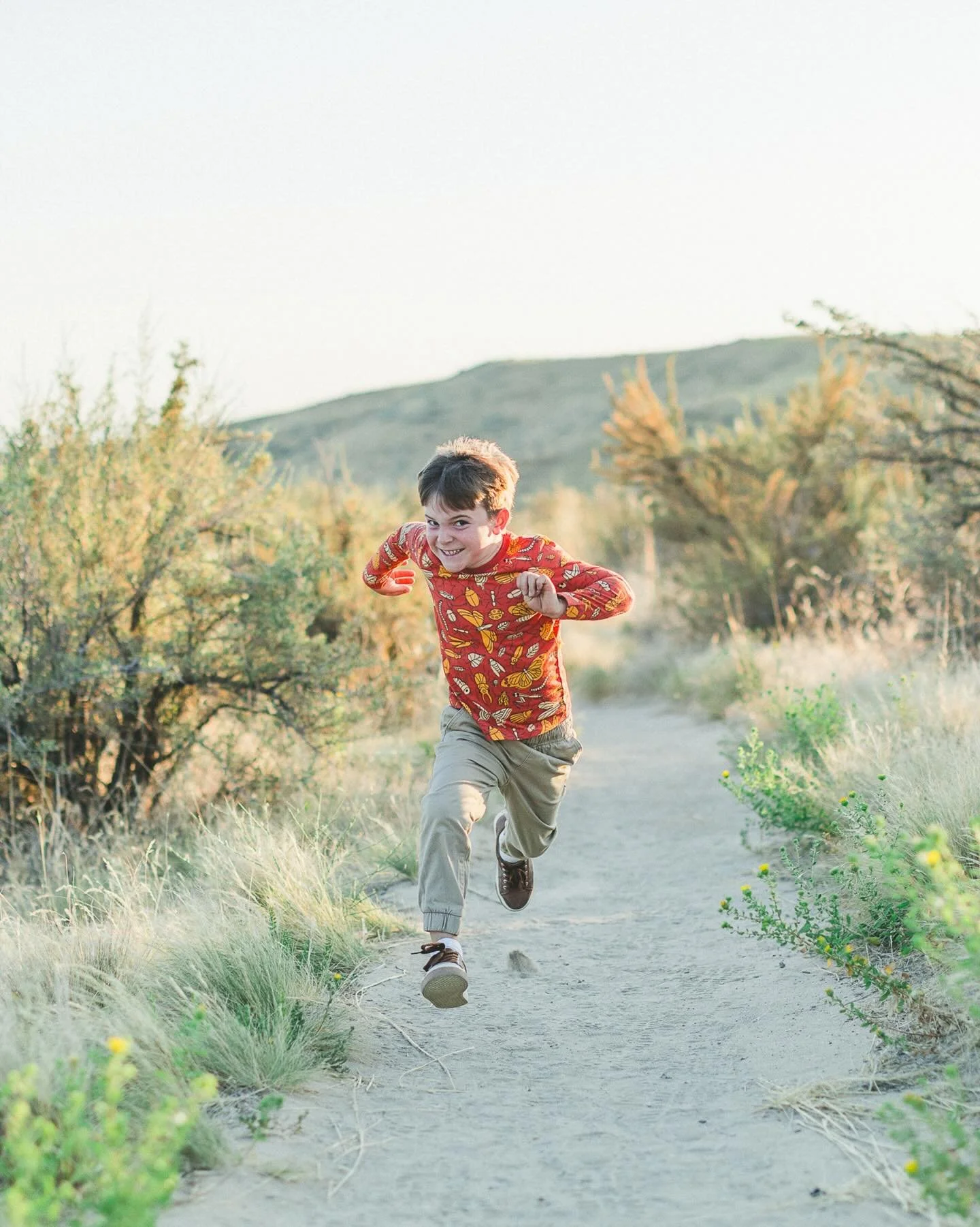 Fresh client work from the Boise Foothills for @cloudroomstore.
This is my second photoshoot for Cloudroom and I absolutely love working with the founder Kate.
What I appreciate about Kate is that she really wants images of kids being themselves.