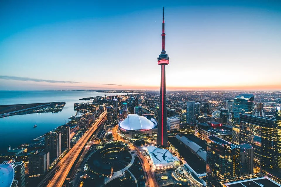 TORONTO-1.jpg