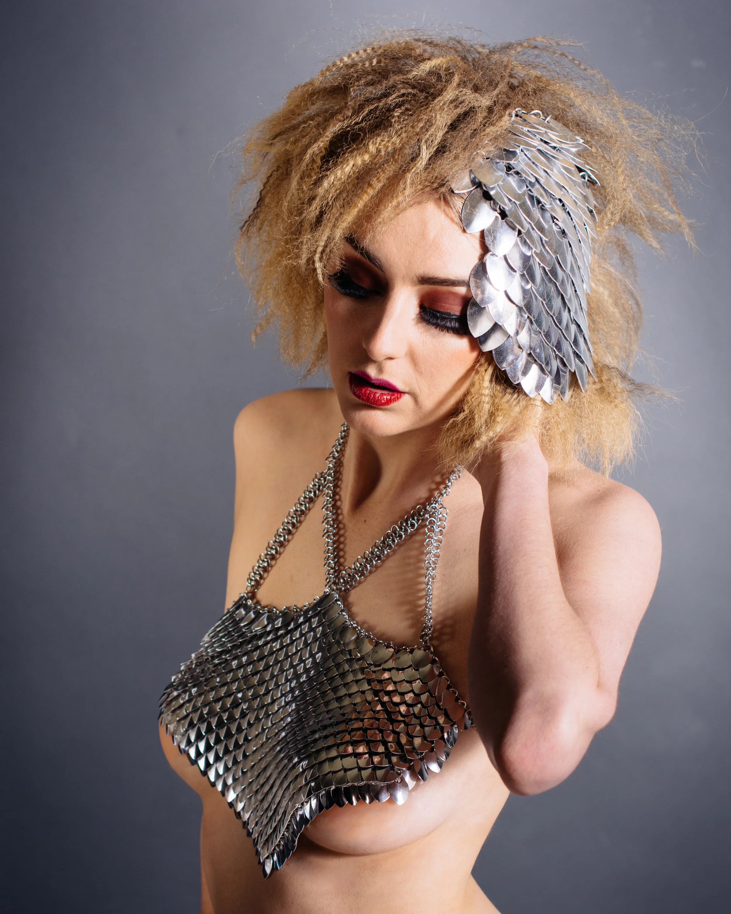 201903113851 Chain Mail - Emily-Edit.jpg