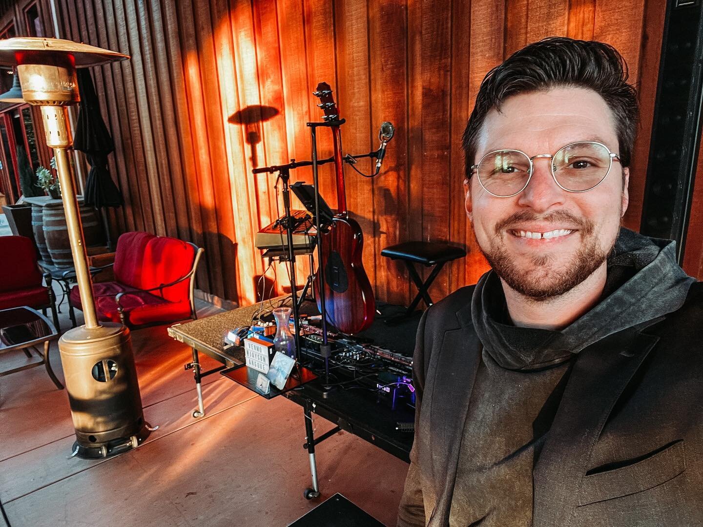 I guess you could say I&rsquo;m feeling elevated&hellip;

But seriously excited to be back at Oak Farm! I love this place!

I play 5pm to 8pm.

Be good humans!

#begoodhumans #oakfarmvineyards #sacramento #sacramentomusic #theworkingmusician #working