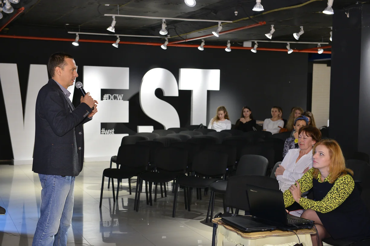 MAX (305 of 442).JPG