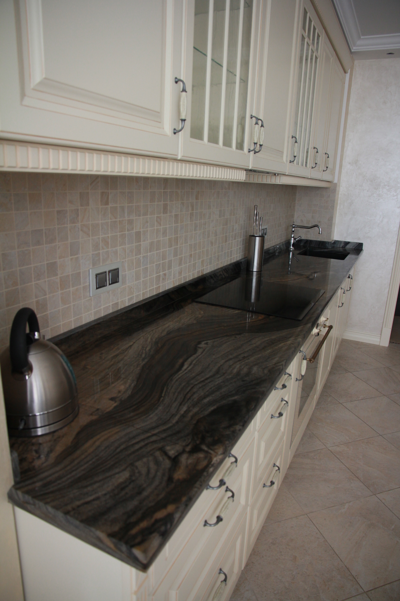 Tremendal Black (4).JPG