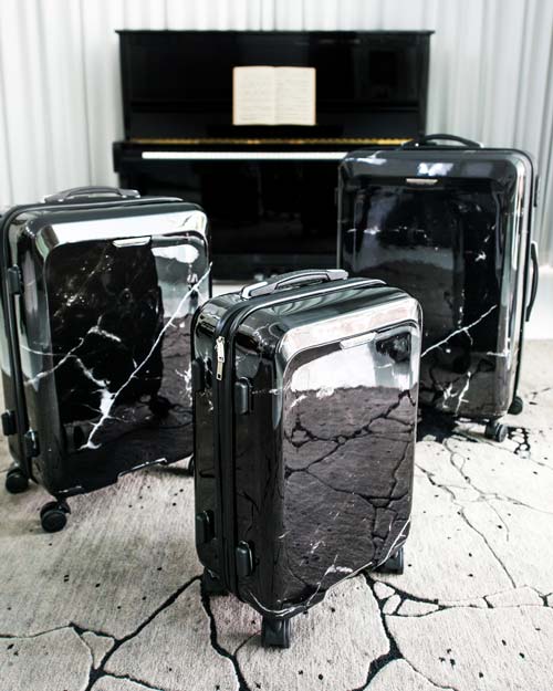 luggages-by-Pascal-Morabito-black-marble.jpg