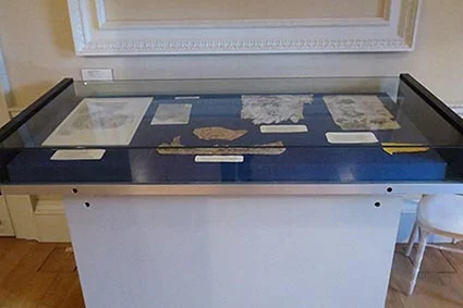 &nbsp; &nbsp; &nbsp; &nbsp; &nbsp; &nbsp; &nbsp; &nbsp; &nbsp; &nbsp; &nbsp; &nbsp; &nbsp; &nbsp; &nbsp; &nbsp; &nbsp; &nbsp; &nbsp; &nbsp; &nbsp; &nbsp; &nbsp; &nbsp; Wallpaper samples on display