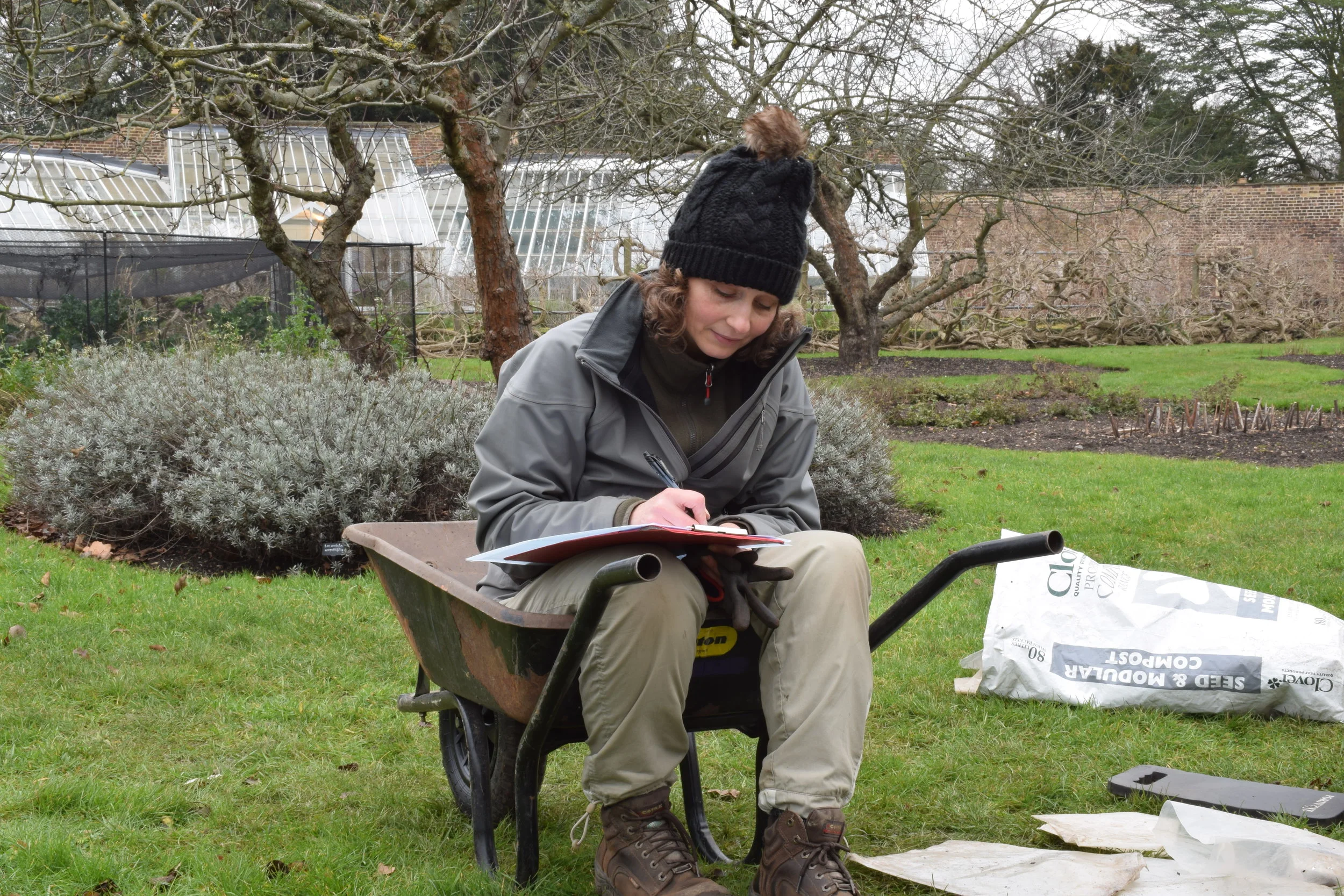 Sam assisting with the Apple Arch archaeological works at Fulham Palace this January
