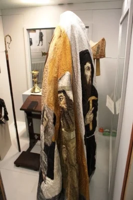 Bishop's Cloak Loan April 2018 (2).JPG