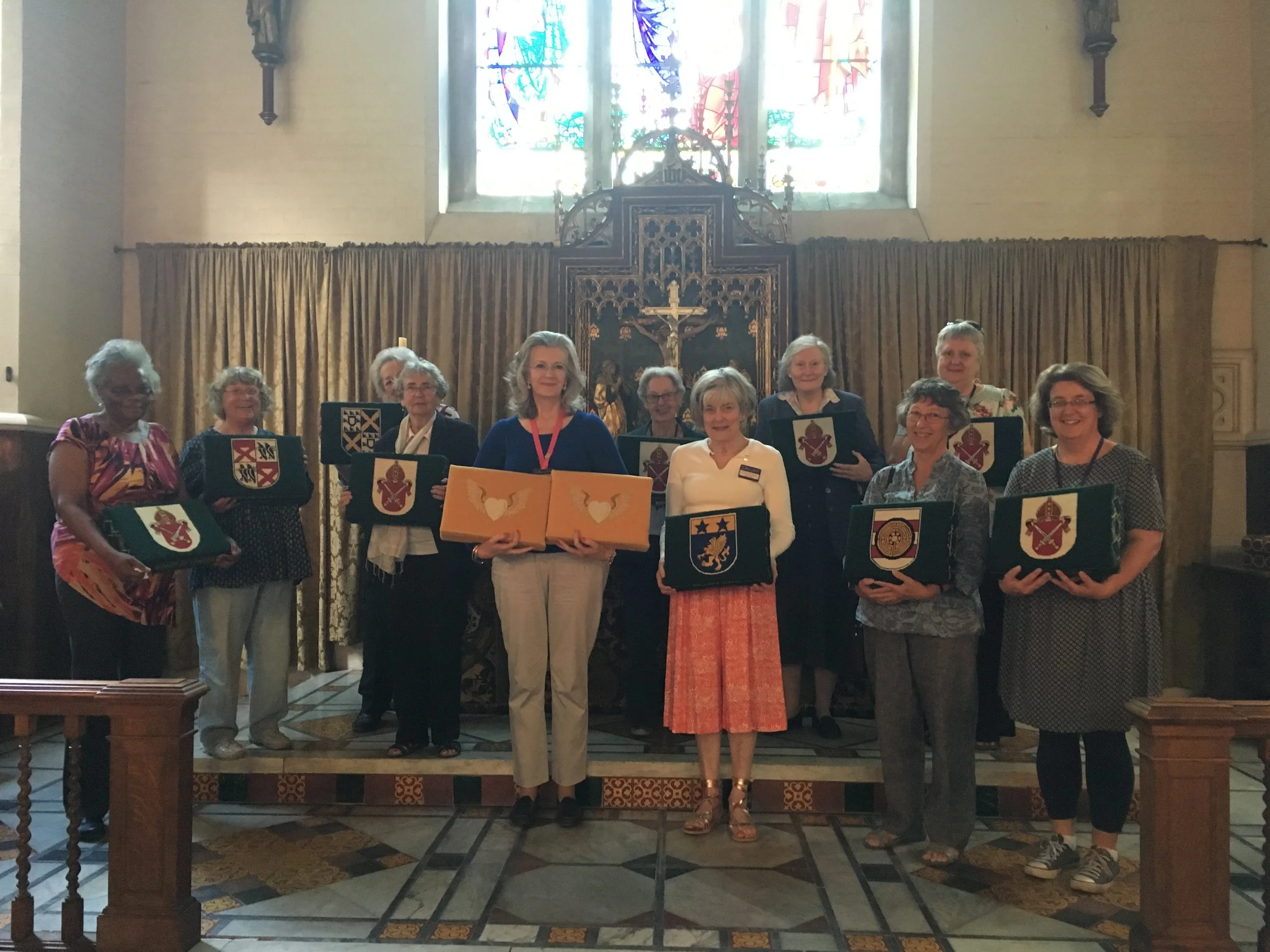 The Sewing Bee with the Handmade Kneelers
