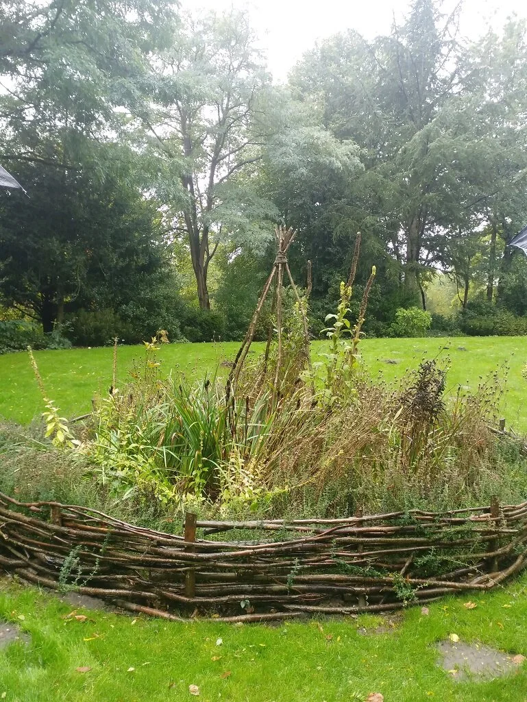 Wattle bed.jpg