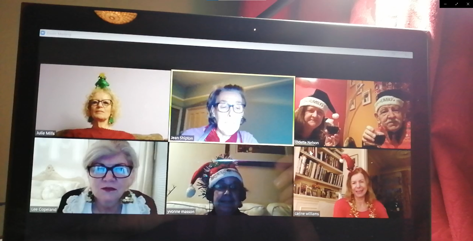 Christmas photo challenge 5! Video.png
