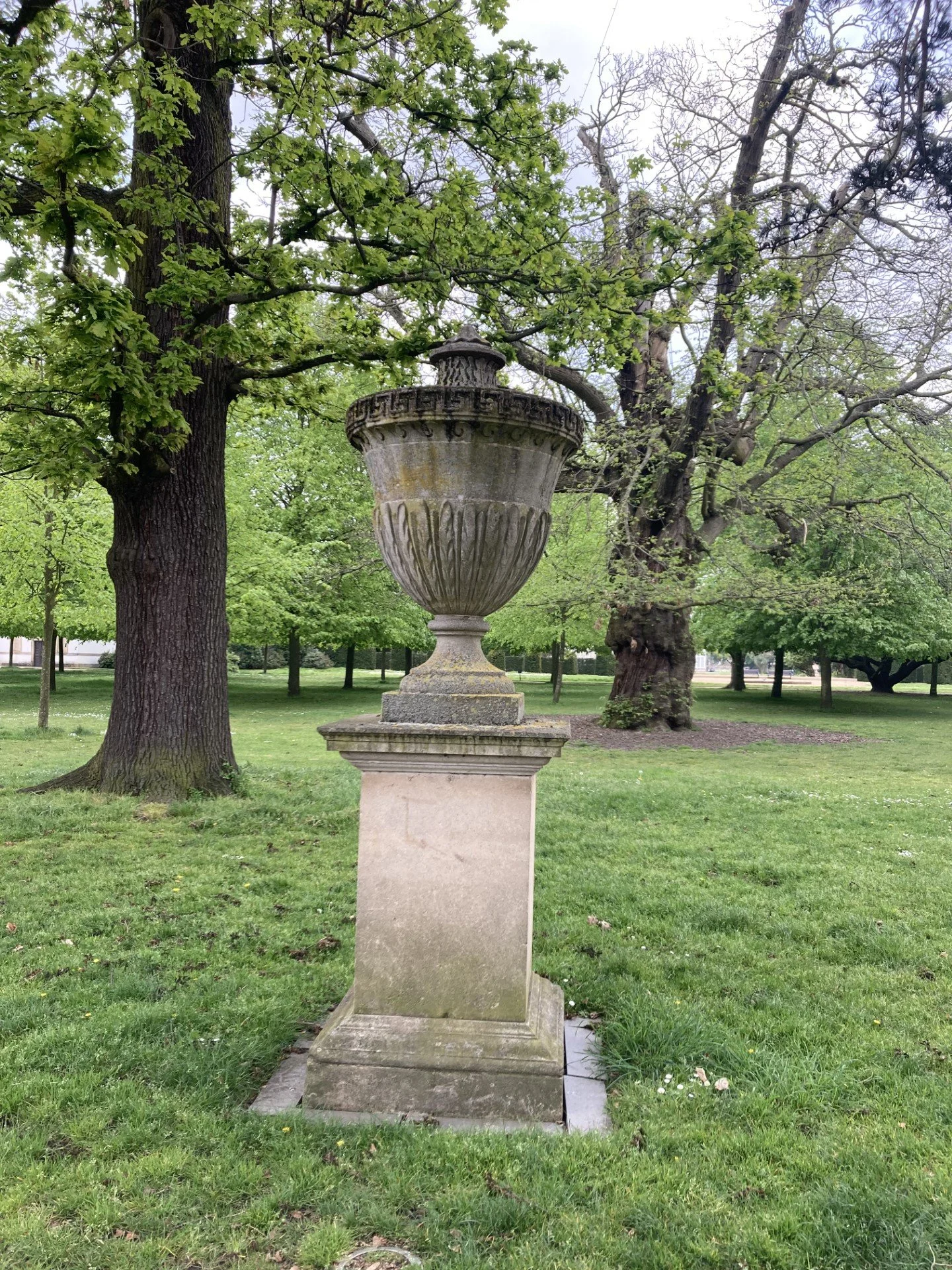 Urn.jpg
