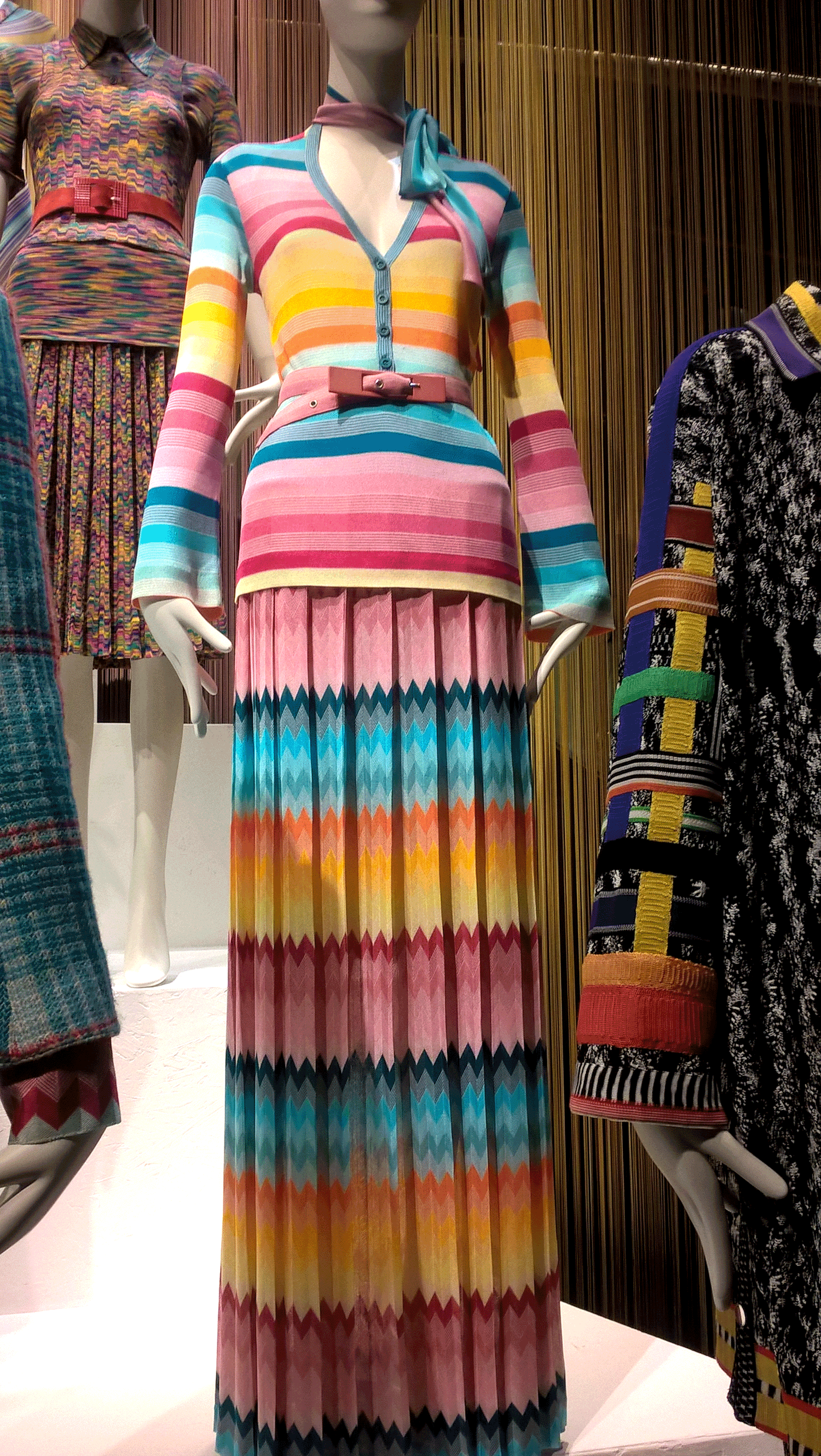 Missoni-candy-stripe.gif