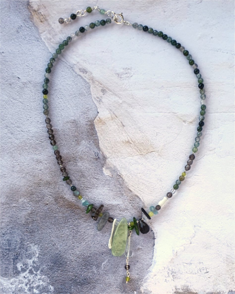 bree-jewellery-daybreak-necklace-dawn-4by5.jpg