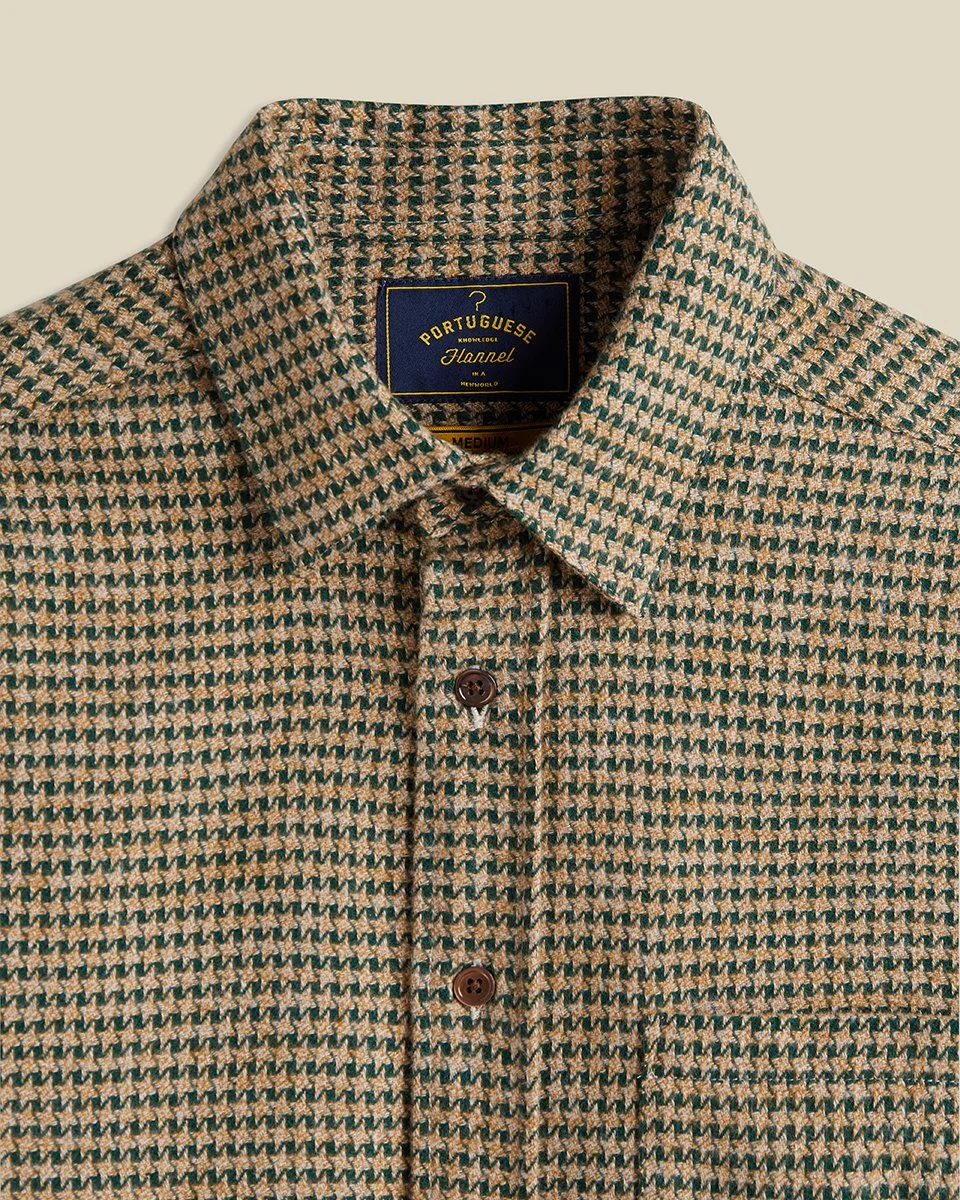 ABSTRACT PIED POULE - GREEN_ 3.JPG