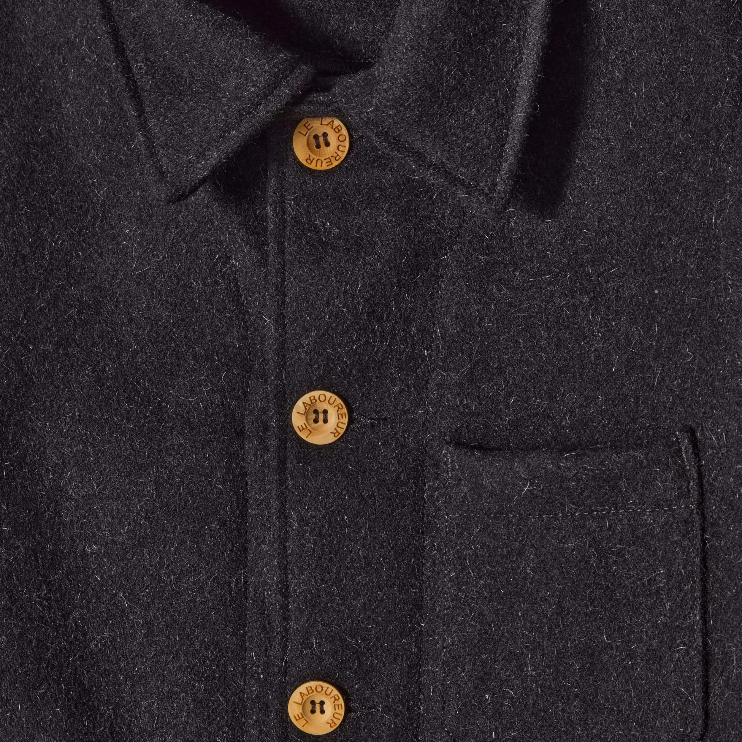 Le-Laboureur-Wool-Jacket-black-Detail-scaled.jpg