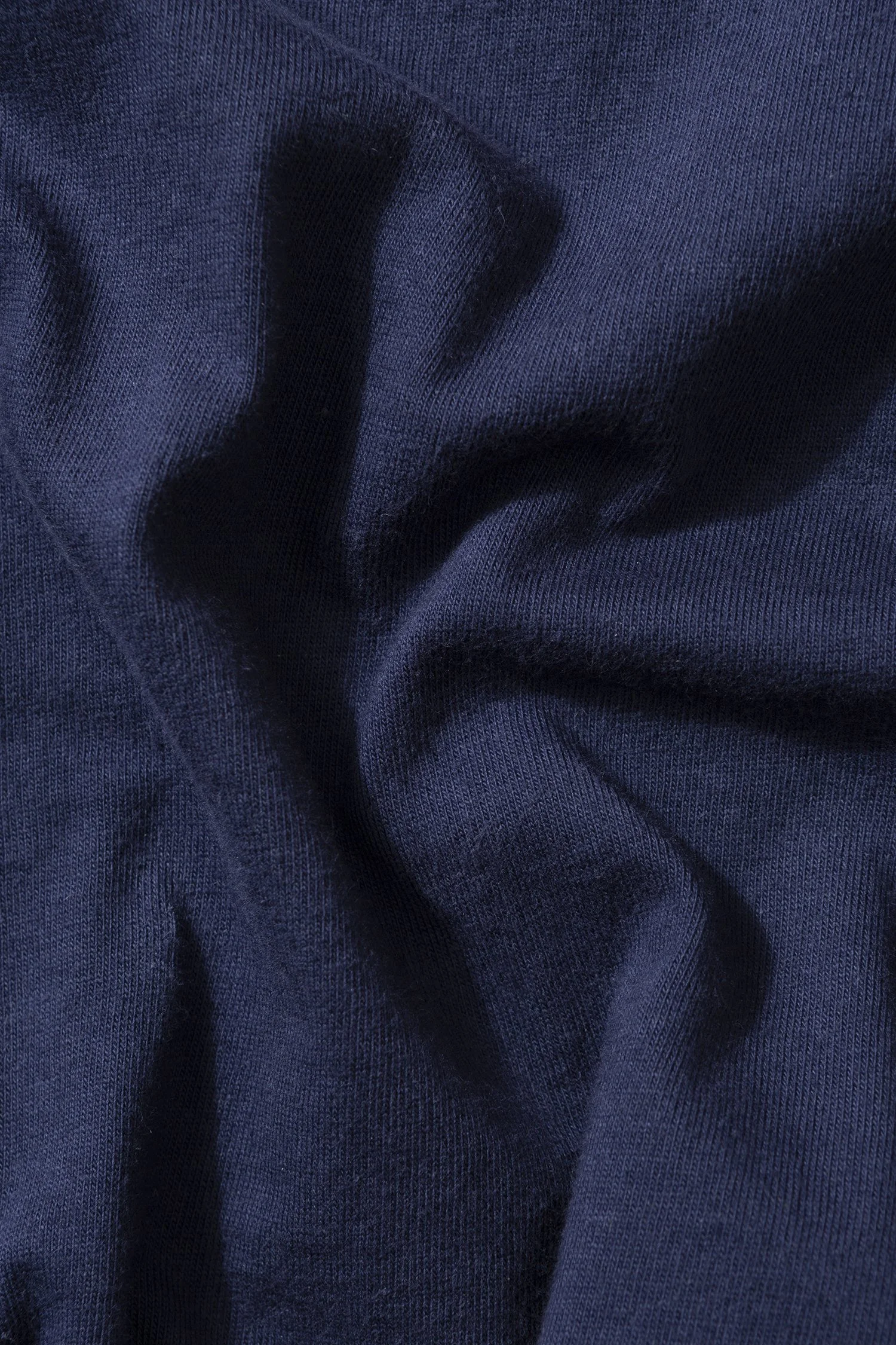 FREEDOM OF THOUGHT LS_NAVY_325-30-34590-00L_C copia.jpg