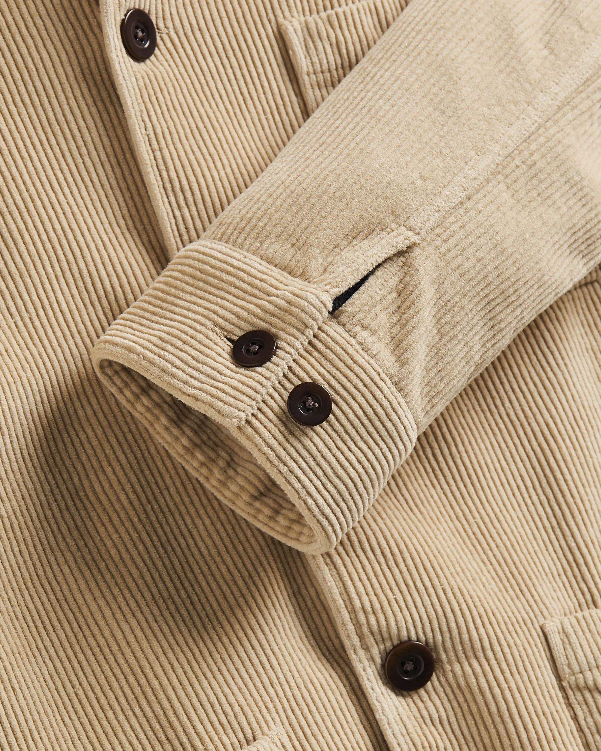 LABURA_CORDUROY_BEIGE_0697.JPG