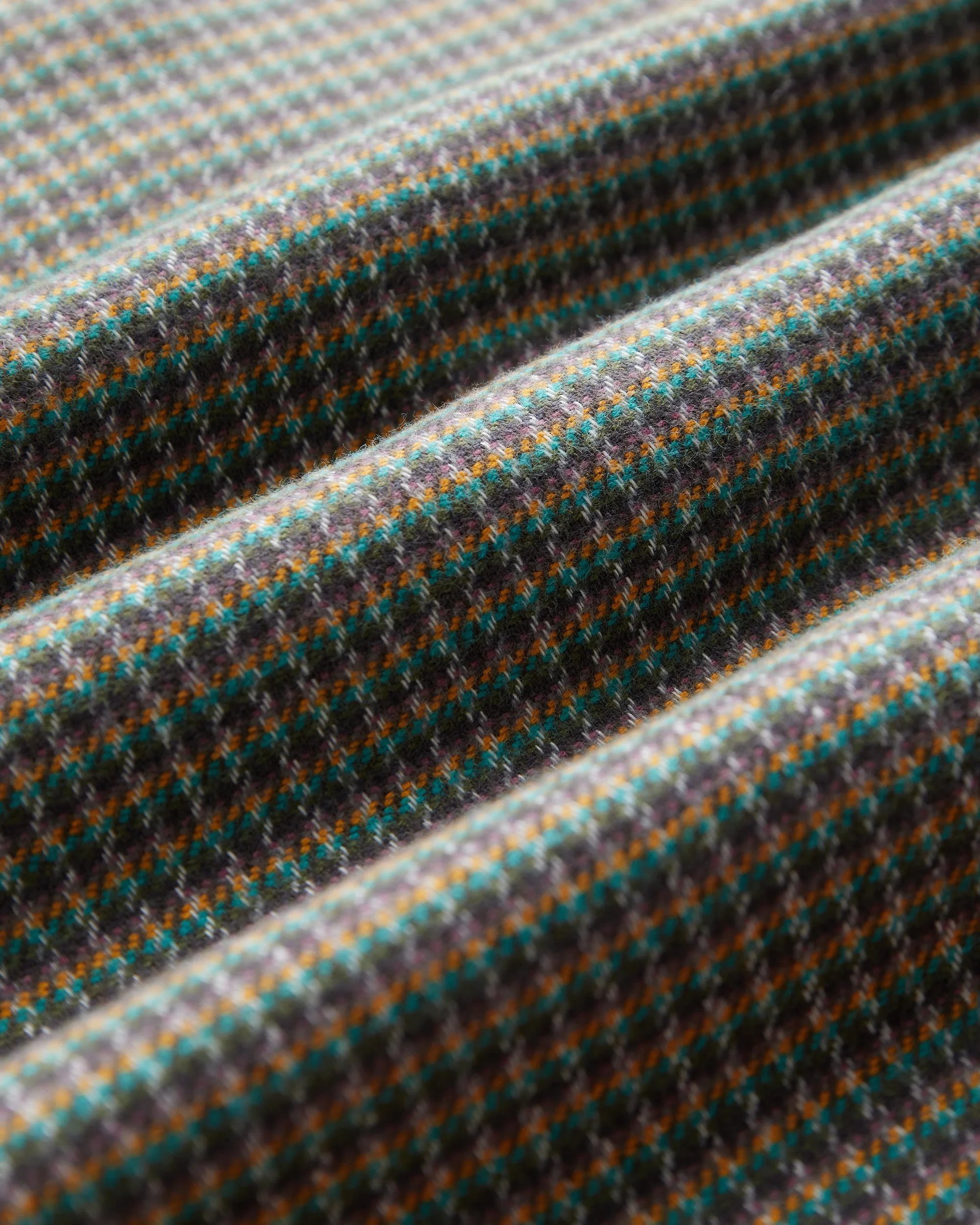 DYLAN - GREENYELLOW_ 5.JPG