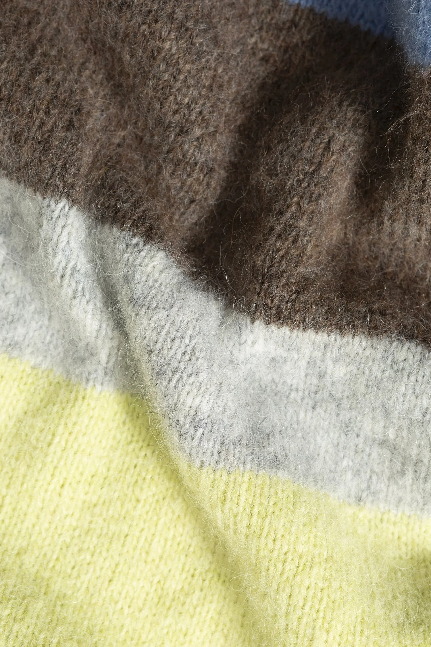 STRIPED GLASGOW SWEATER_YELLOW_325-60-15150_C copia.jpg