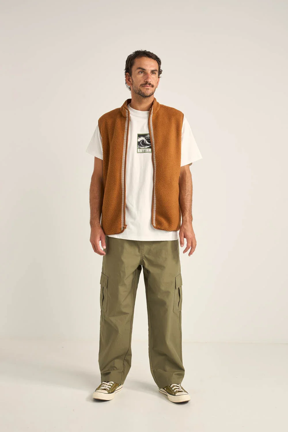 CD24M-FL04-MARCO-SHERPA-VEST-4_2dd654a9-d90d-48d6-aea5-530631c8a82d_1800x1800.webp