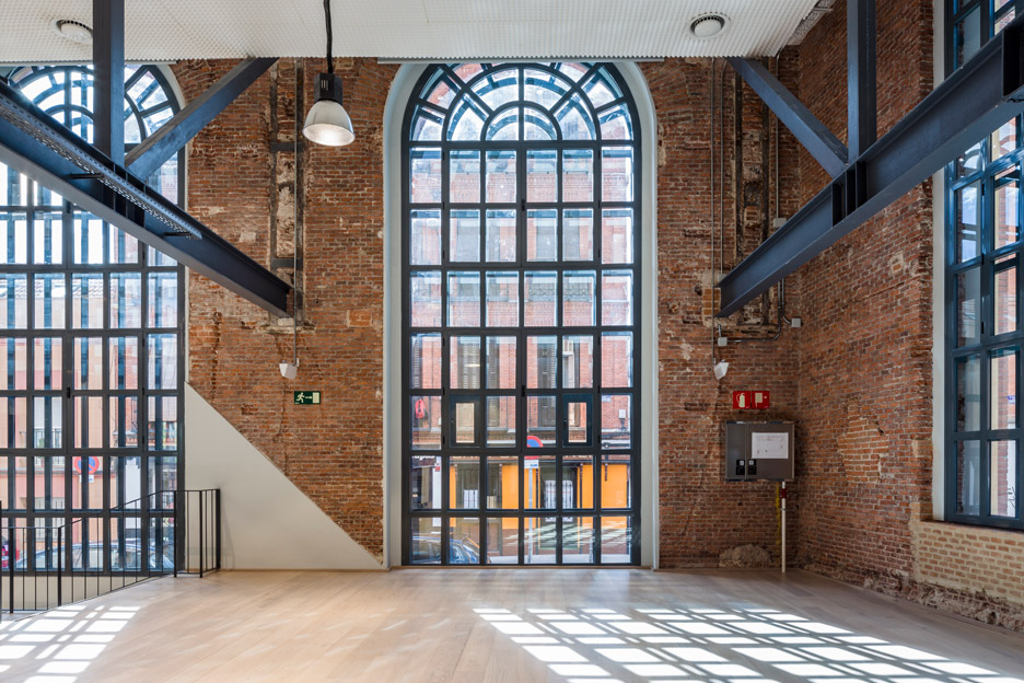 www.dezeen.com: Jump Studios design for 6th Google Campus / Campus Madrid