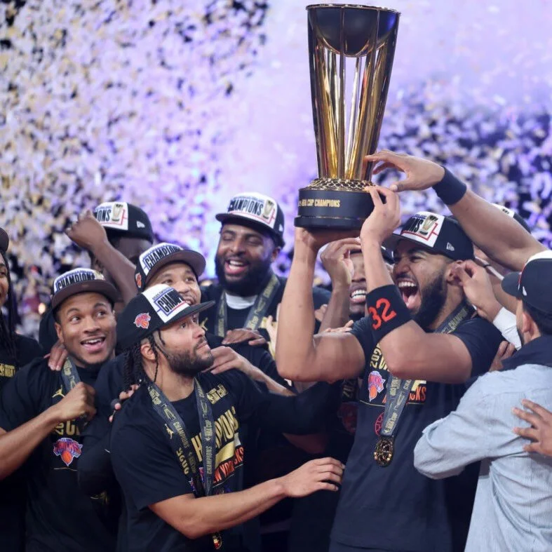 Been watching this team for 25 years&hellip; pretty much first time they have won anything.
#knicks #hardtoquityou