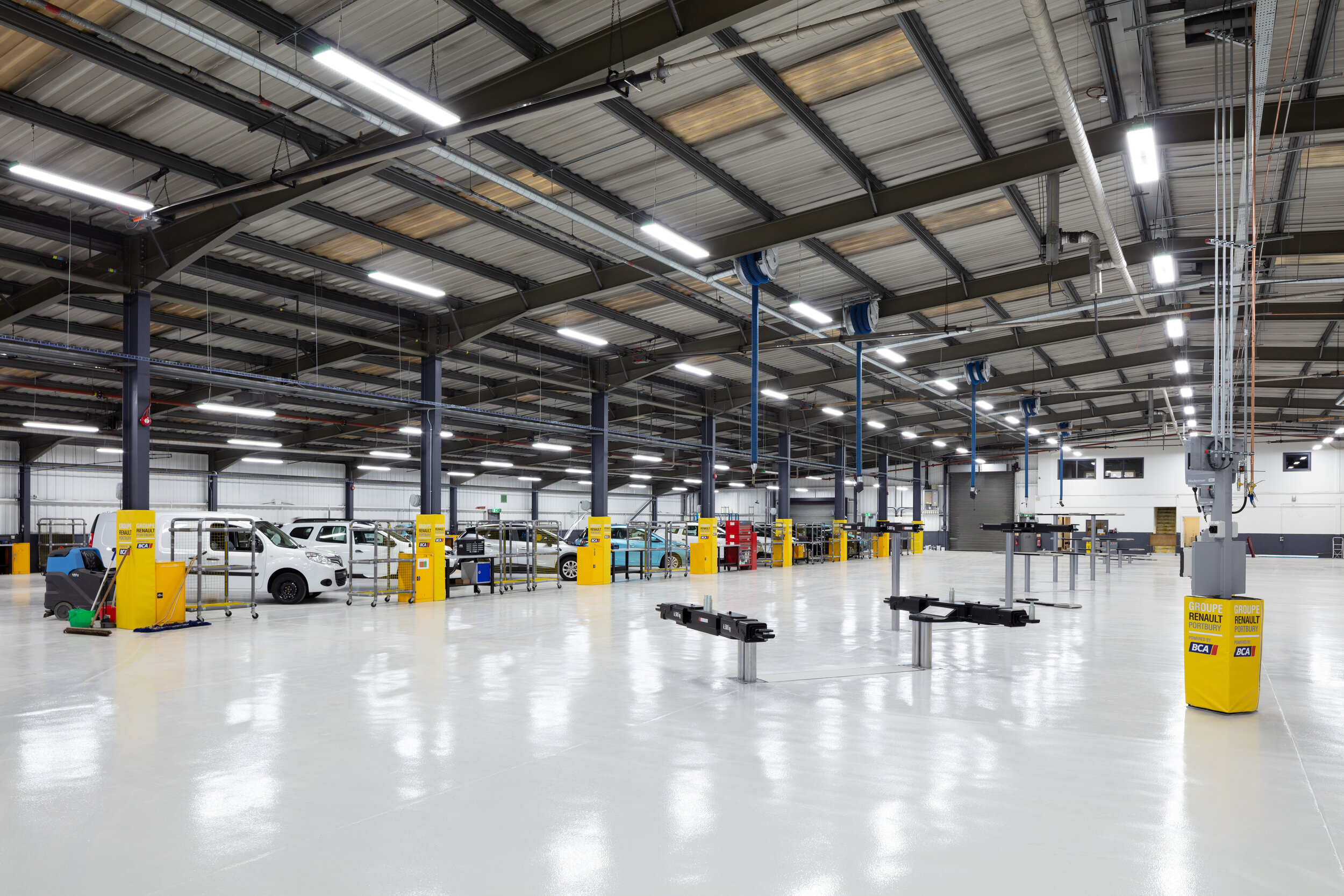  BAC Vehicle Services have recently opened their newly refurbished Renault Import Centre in Portbury. The new facility was designed by Hadfield Cawkwell Davidson with the refurbishment works done by Wordsworth Construction Services. Client: BCA Vehic