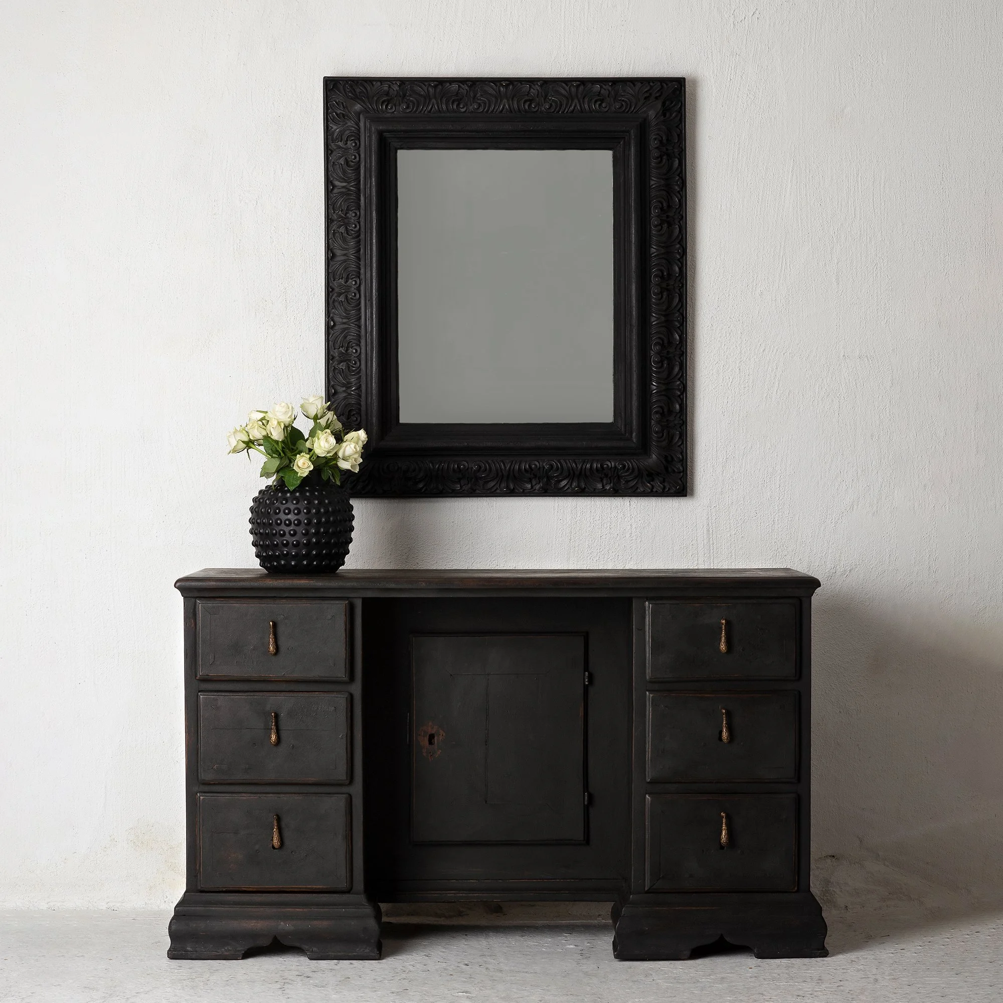 A Desk baroque period Sweden