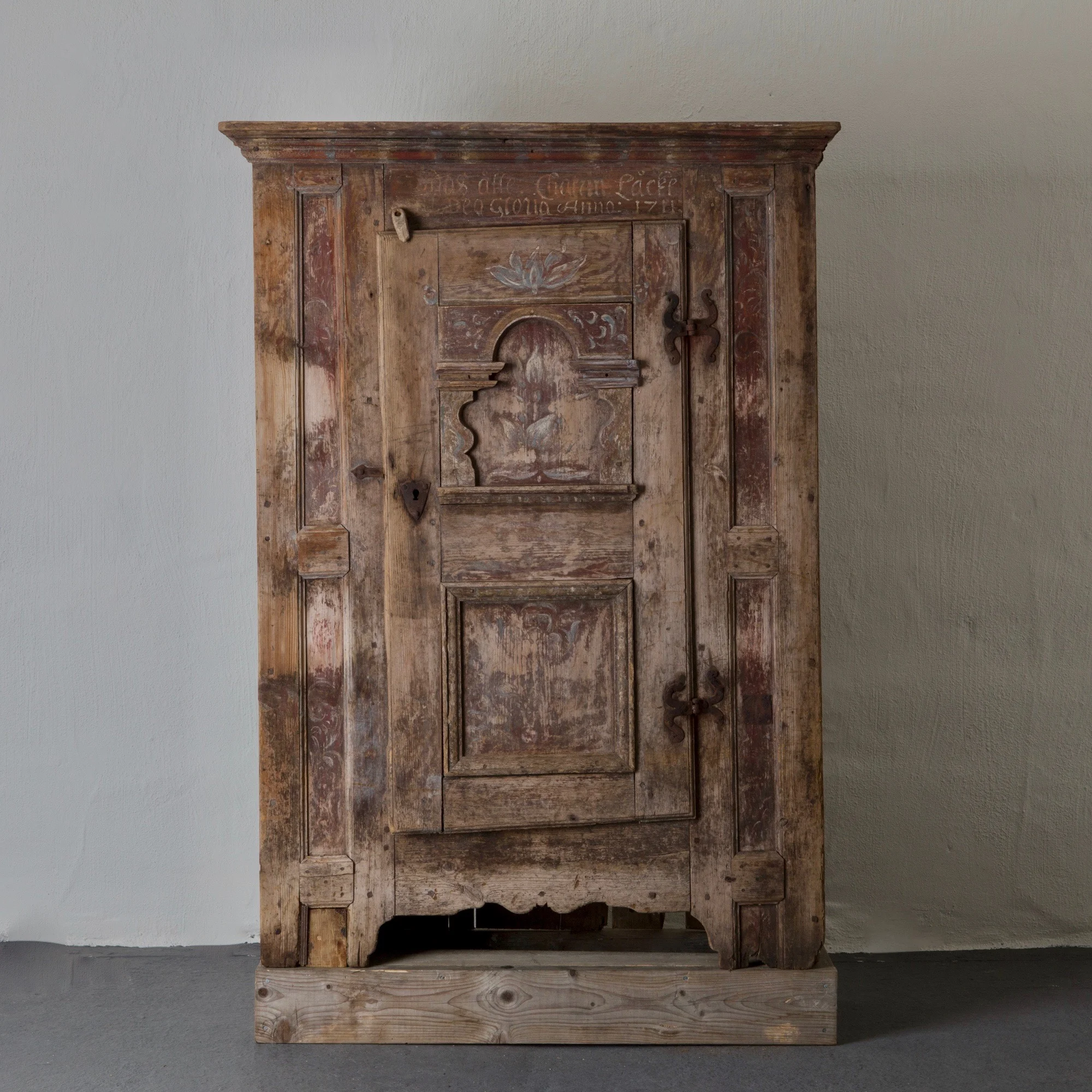 Cabinet Baroque Period 1711 Sweden