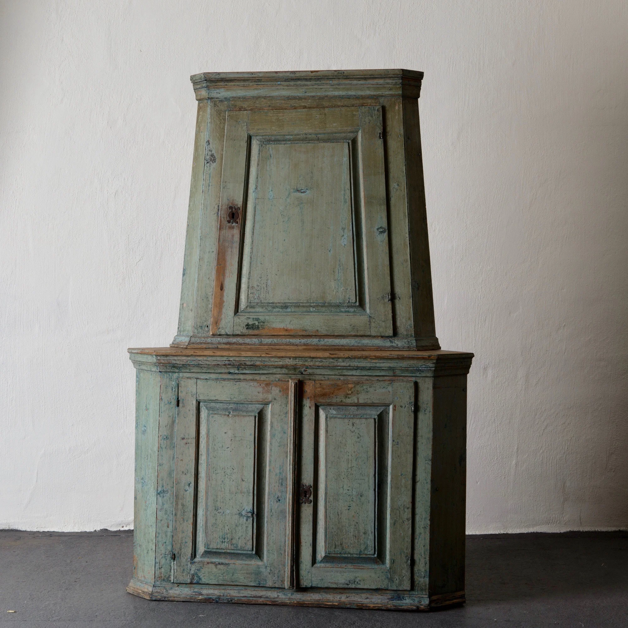 Cabinet 18th Century Original Paint Sweden