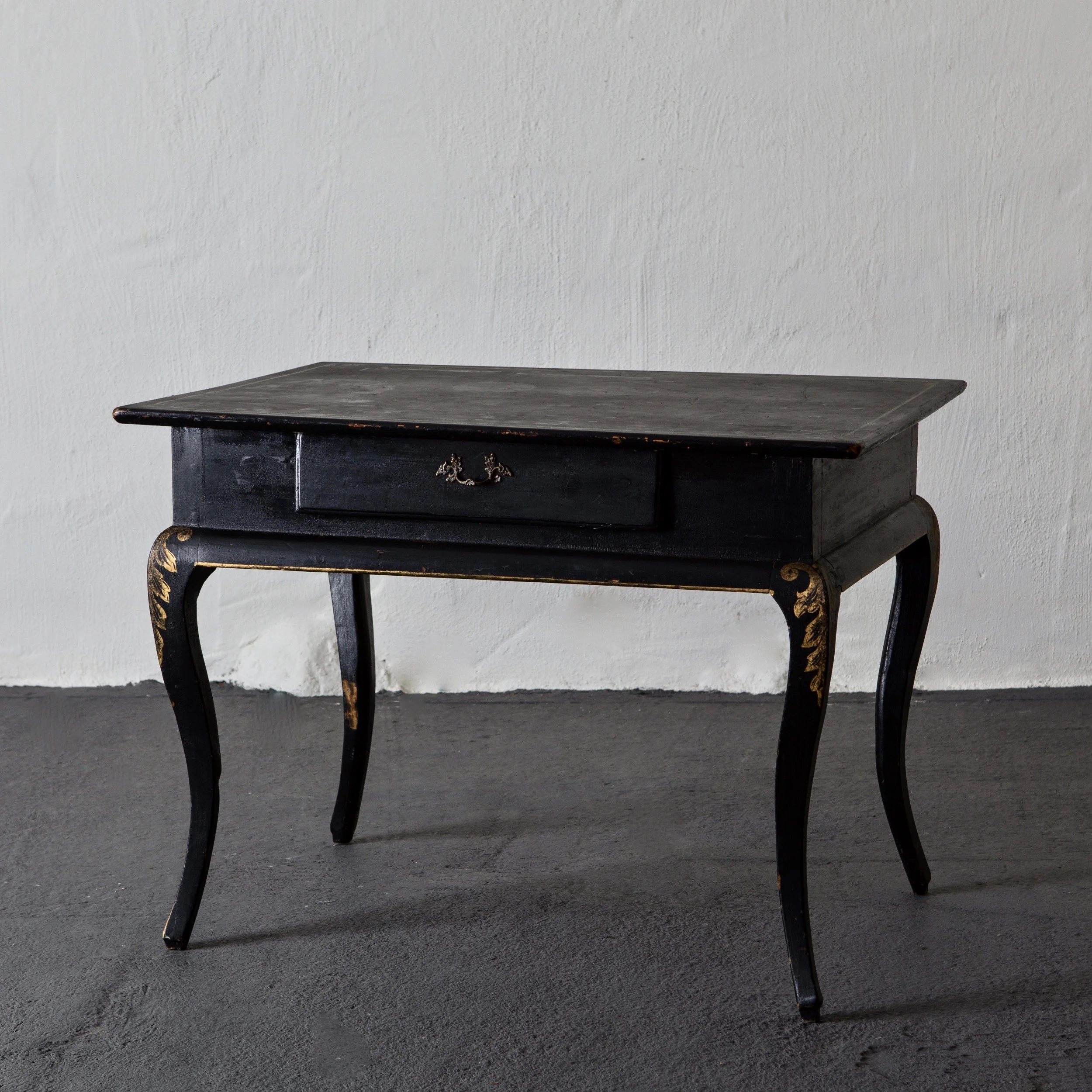 Table Rococo Black Sweden