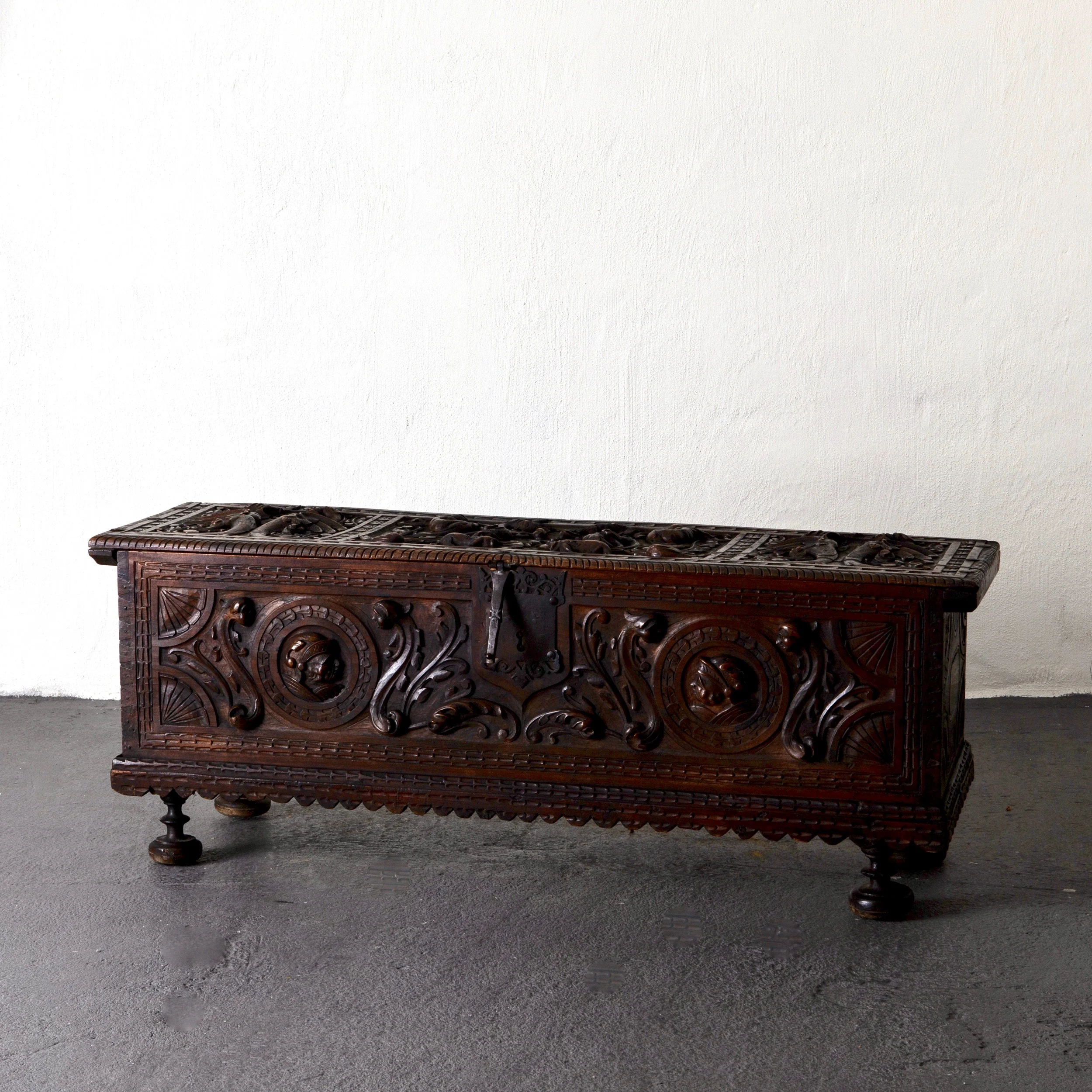 Chest Baroque Period South of Europe