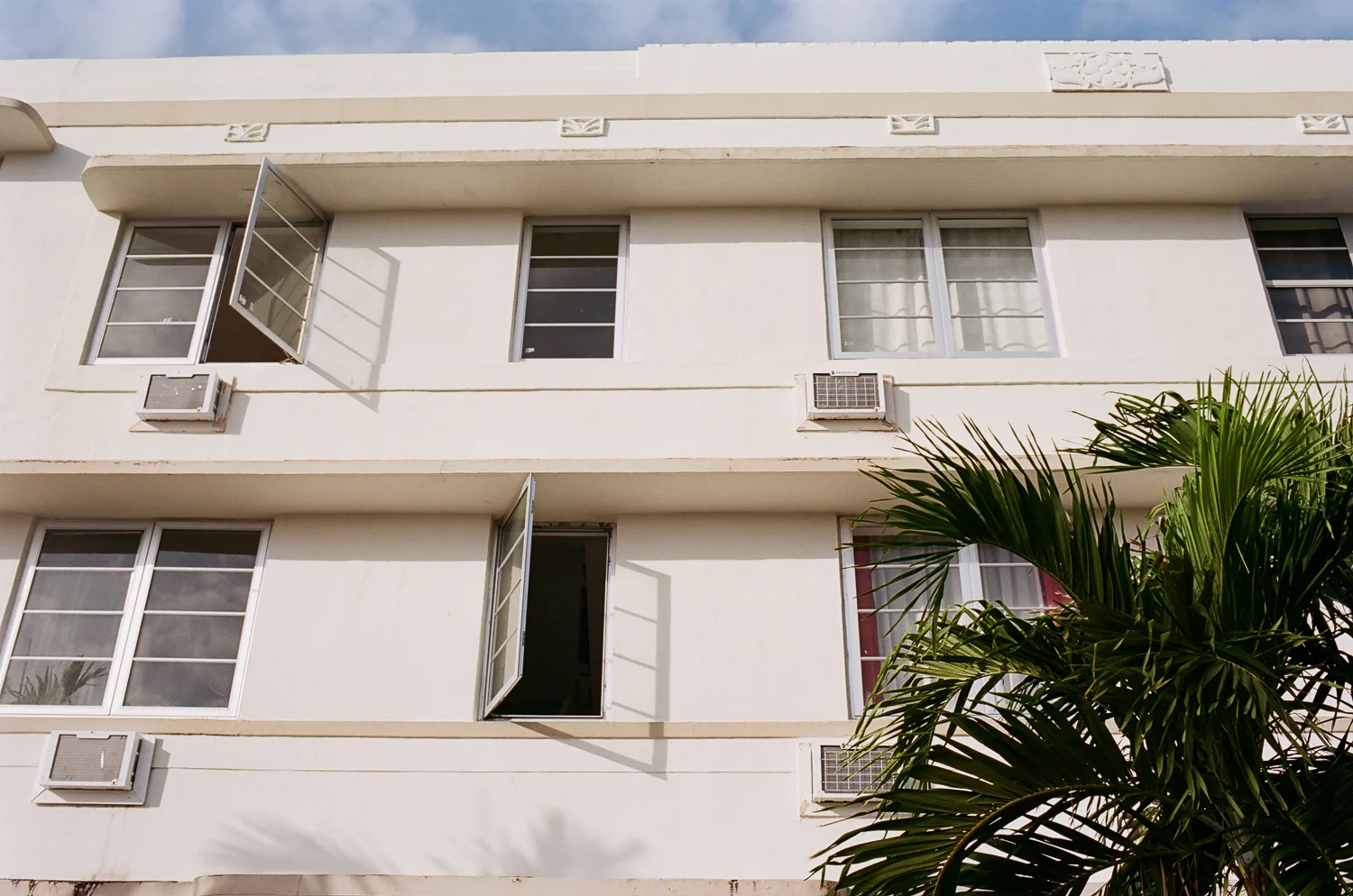 filmphotographer_miamibeach-3.jpg