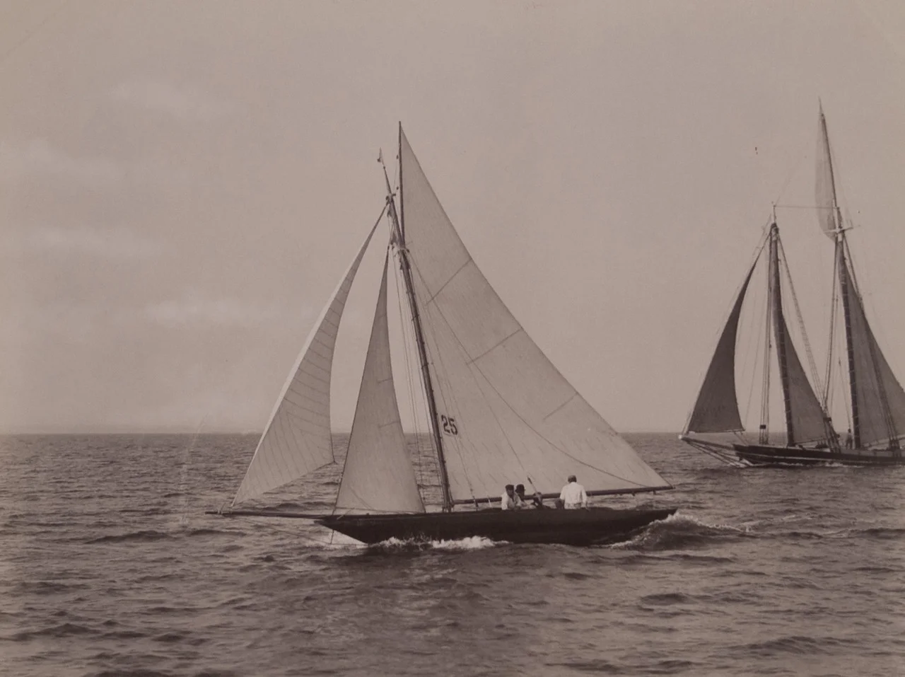 smaller sailing boats.jpg