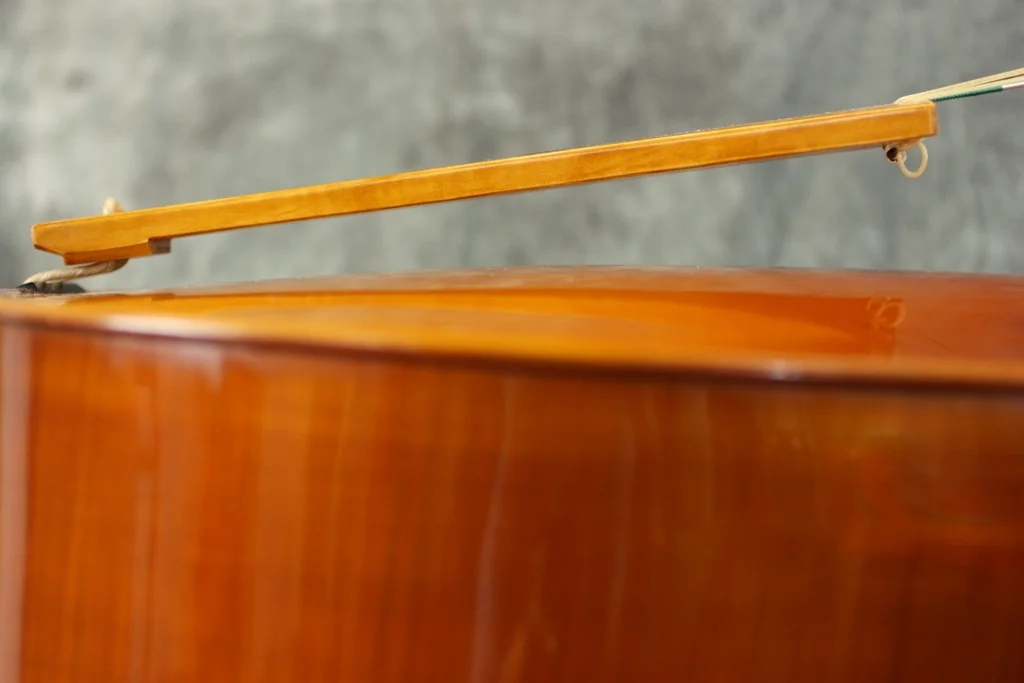 web_tailpiece.jpg
