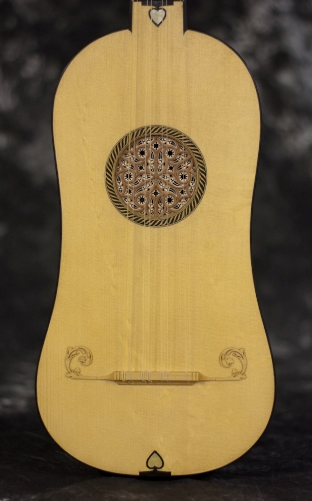 renaissance_guitar-6.jpg