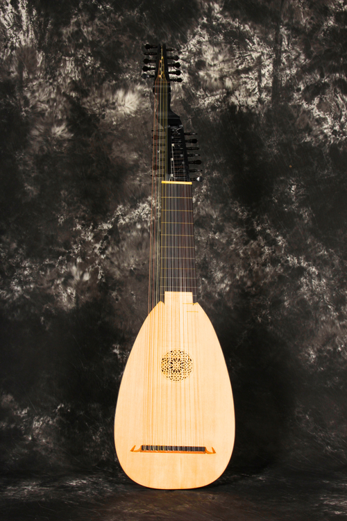 Lute Front