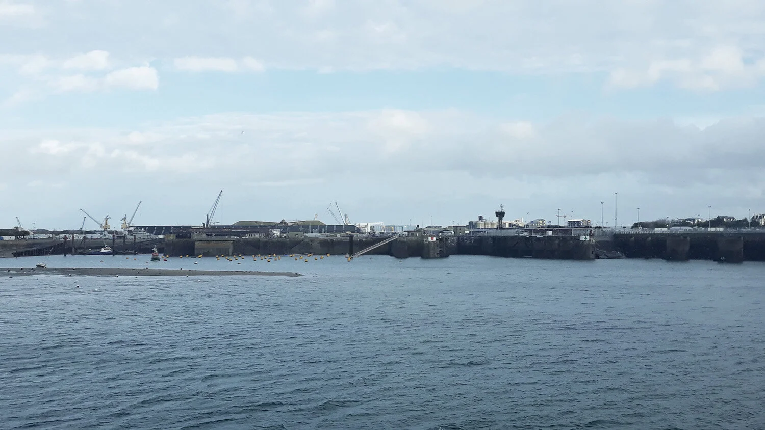 PERSPECTIVE DU PONTON À MARÉE BASSE