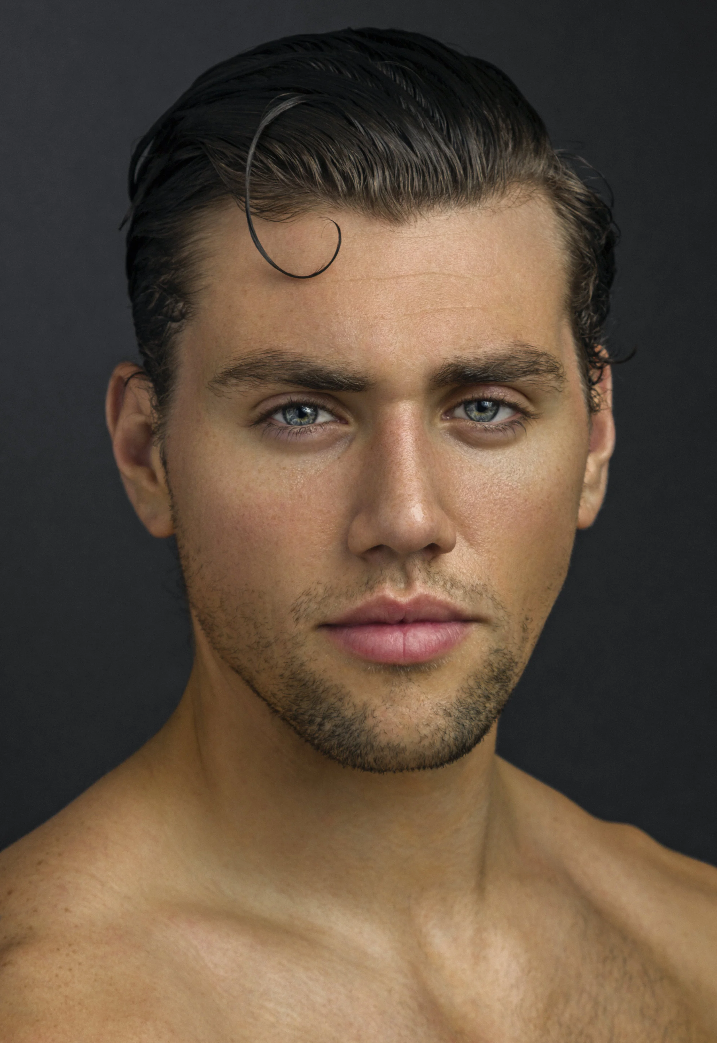 Portrait photography by Atlanta photographer Elvis Piedra.jpg