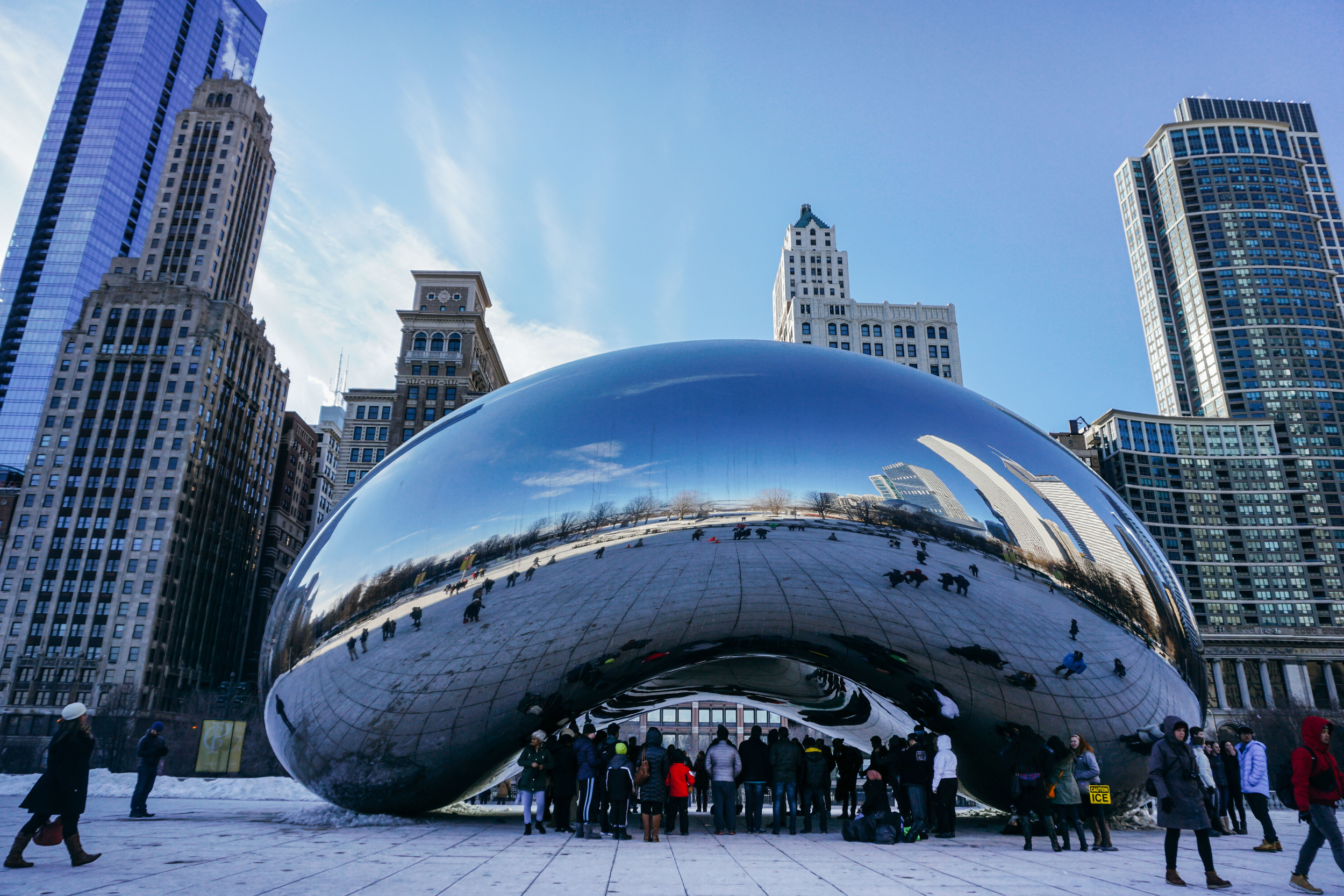 Cloud Gate, Chicago (the bean) in Millennium Park. United States of America.