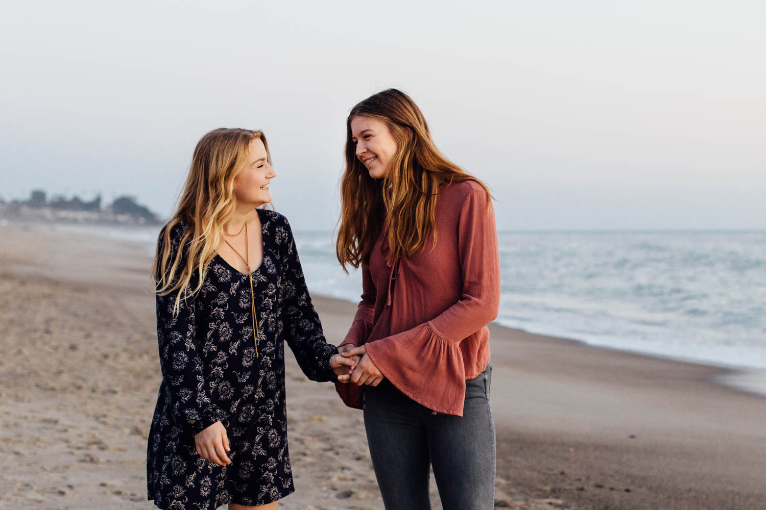I encourage seniors to bring a friend for the session. It's just more fun with a friend. As a complimentary gift, I always include a friend photo in your gallery.