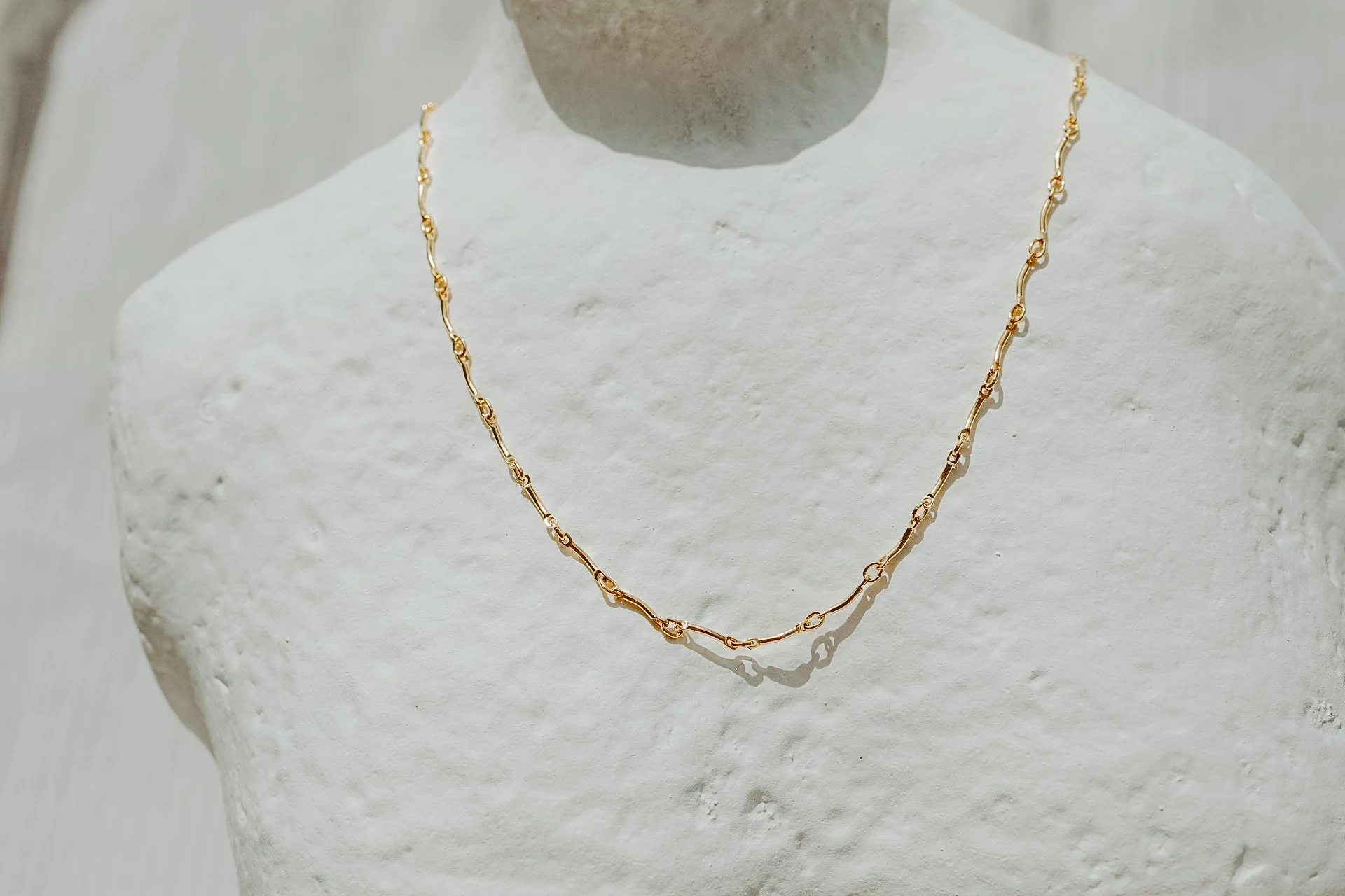 Moon Bar Necklace