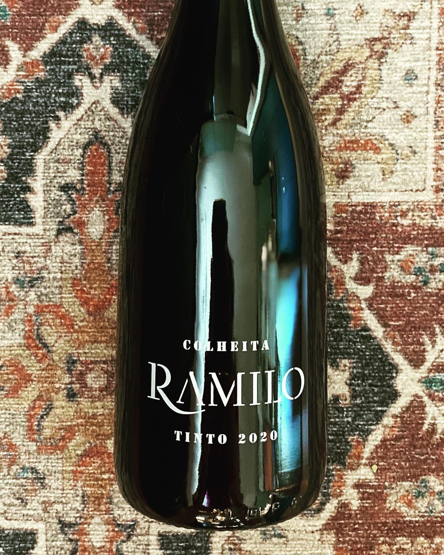It&rsquo;s back&hellip;&amp; shinier than ever. @ramilowines 

#portugal #wine #lisbon #lisboa #askyourretailer #sustainable #shopsmall #shoplocal #winesofportugal #drinkportugal #instawine #instagood #happy #portugalday #redwine #anyseason #fathersd
